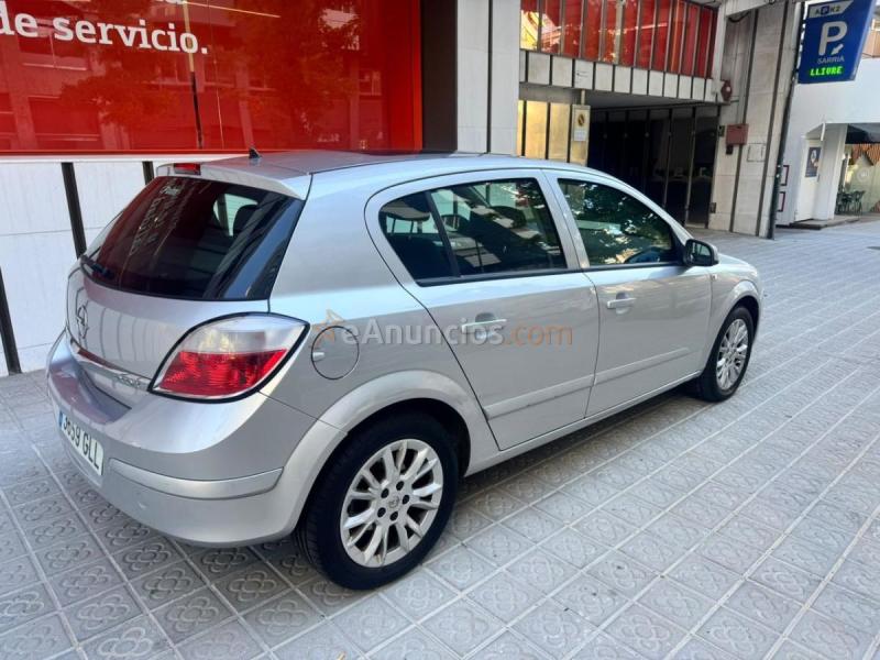 Opel Astra 1.7 CDTi 110 CV Enjoy