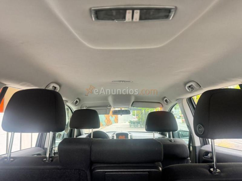 Opel Zafira 1.9 CDTi 120 CV Enjoy
