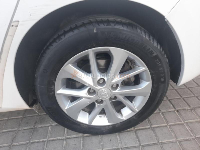 Toyota Auris 1.4 90D BUSINESS