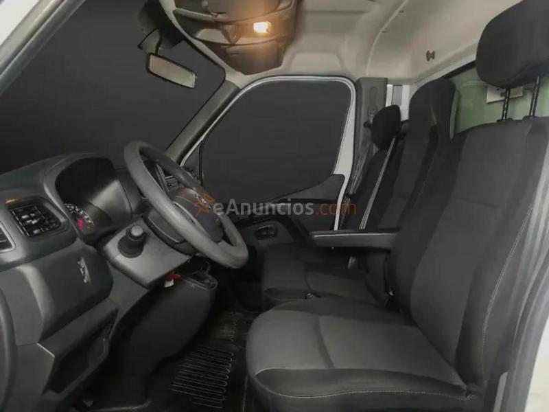 Nissan Interstar L4H3 2.3 dCi Carrozada con Trampilla (2024)  Logística sin límites  DESDE 596 €mes 