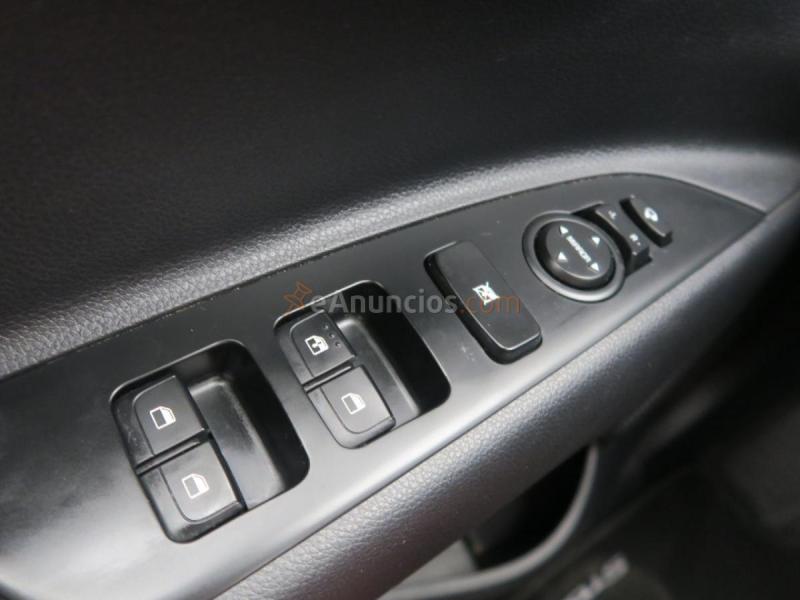 Kia Stonic SUV 1.0 T-GDI MHEV IMT 74KW DRIVE 100 5P