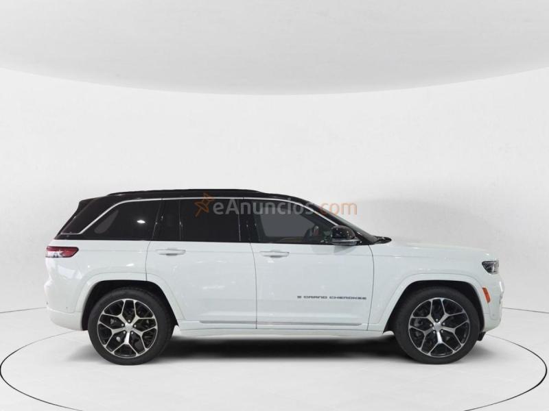 Jeep Grand Cherokee SUMMIT RESERVE
