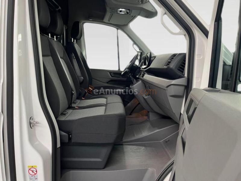 Volkswagen Crafter 35 Furgón Batalla Media L3H2 2.0 TDI 103 kW (140 CV)
