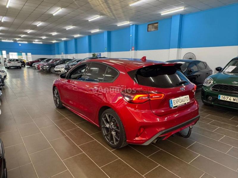 Ford Focus 2.3 Ecoboost 206kW ST Auto