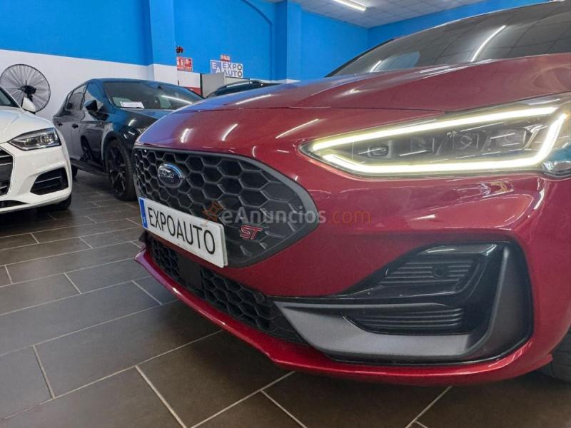 Ford Focus 2.3 Ecoboost 206kW ST Auto