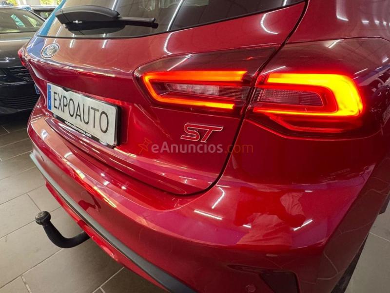 Ford Focus 2.3 Ecoboost 206kW ST Auto
