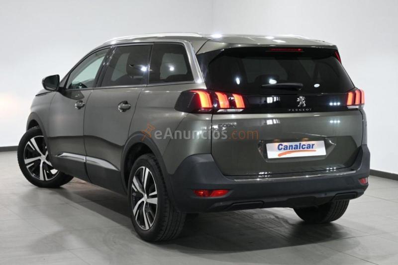 Peugeot 5008 Allure PureTech 130 S&S 