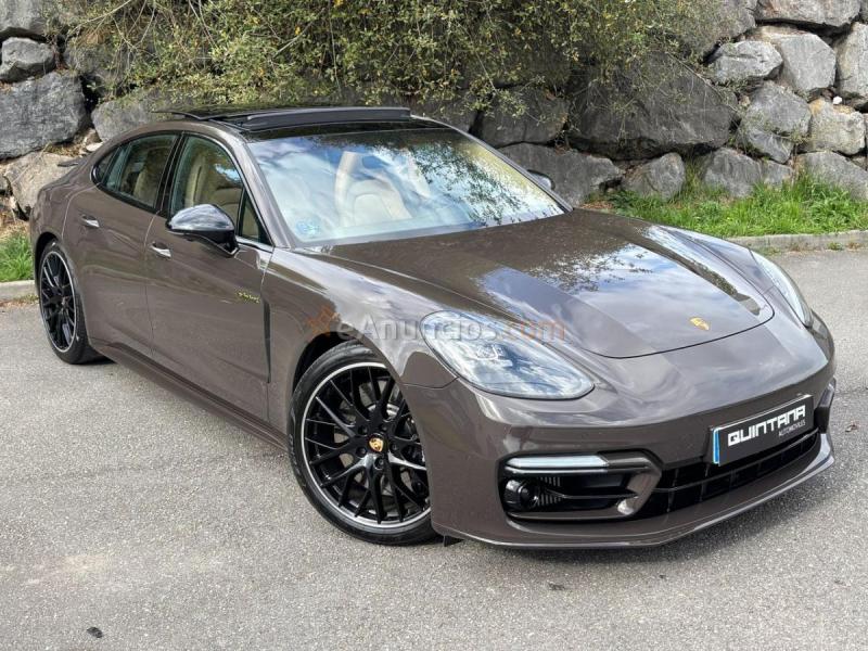 Porsche Panamera 4S E-Hybrid 2.9 V6 560cv