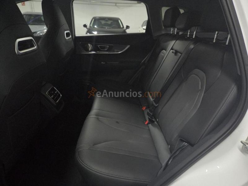 Ebro S700 1.5 TGDI PHEV Premium E-CVT