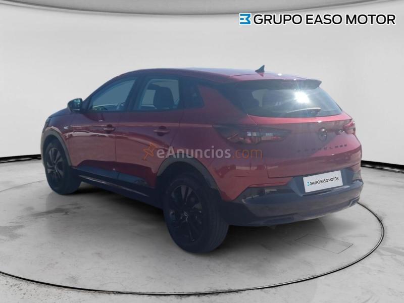 Opel Grandland 1.2 TURBO DESIGN & TECH 130 5P