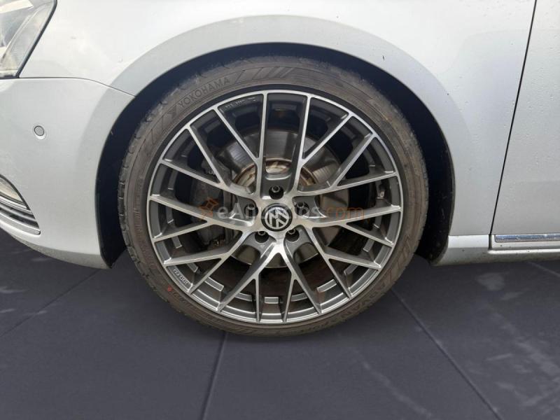Volkswagen Passat AVANT 3.6 V6 300CV DSG