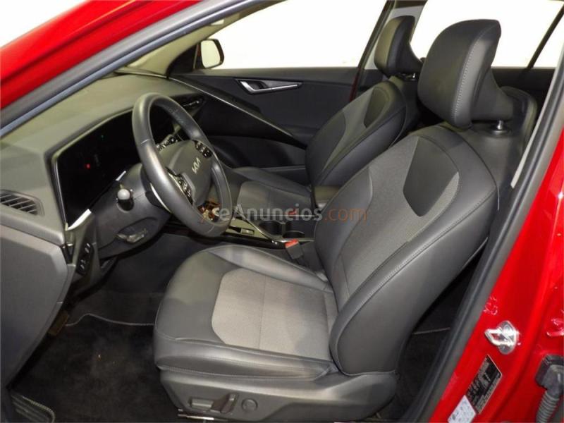 Kia Niro 1.6 GDi HEV 104kW (141CV) Drive