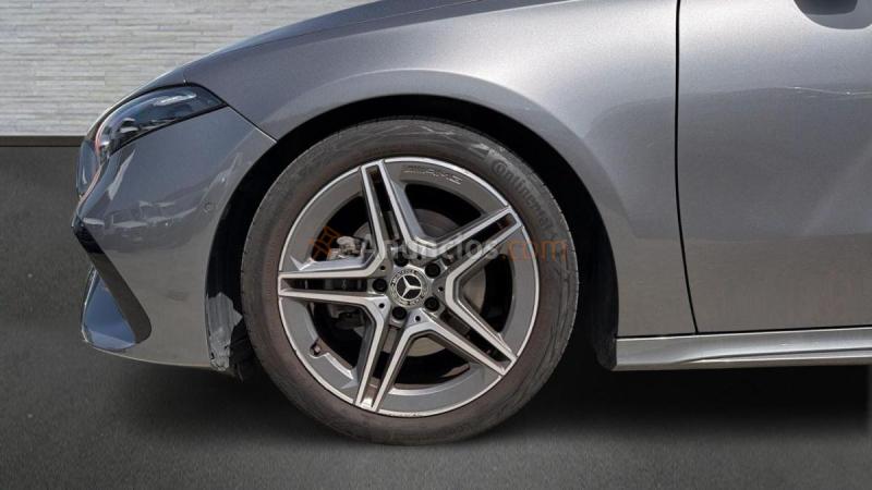 Mercedes Clase A A 180 COMPACTO+P.AMG