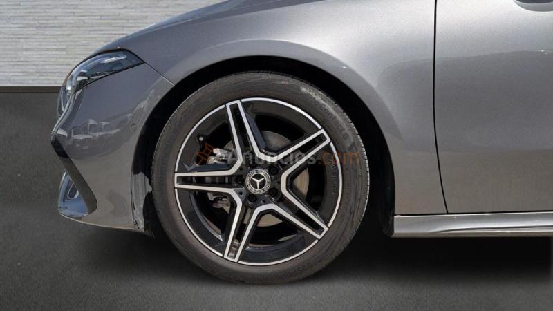 Mercedes Clase A A 180 COMPACTO+P.AMG
