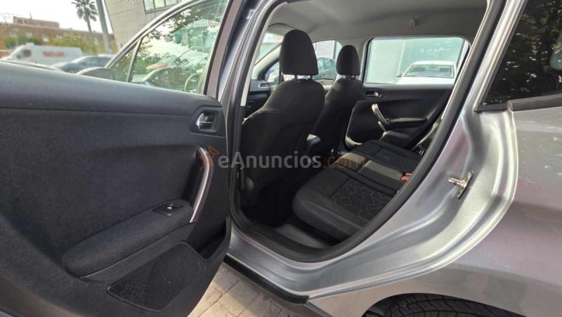 Peugeot 2008 Active 1.2 VTi 82