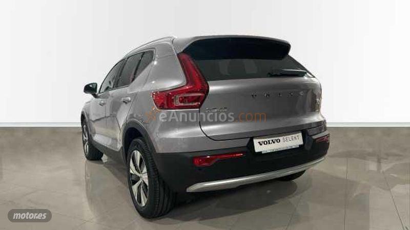 Volvo XC40 XC40 Core, B3 Mild hybrid, Gasolina de 2025 con 6.200 Km por 34.900 EUR. en Barcelona