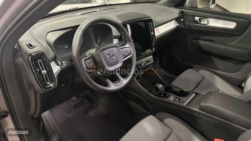 Volvo XC40 XC40 Core, B3 Mild hybrid, Gasolina de 2025 con 6.200 Km por 34.900 EUR. en Barcelona