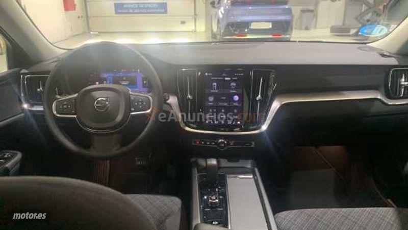 Volvo V 60 2.0 B4 D CORE AUTO 197 5P de 2025 con 19.563 Km por 35.500 EUR. en Ciudad Real