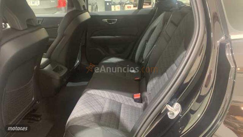 Volvo V 60 2.0 B4 D CORE AUTO 197 5P de 2025 con 19.563 Km por 35.500 EUR. en Ciudad Real