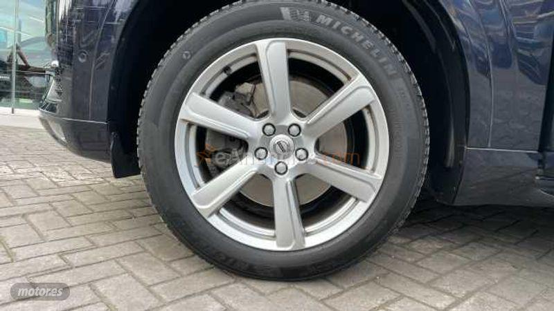 Volvo XC 90 2.0 D5 MOMENTUM 4WD AUTO 5P 7 Plazas de 2015 con 145.390 Km por 22.900 EUR. en Vizcaya