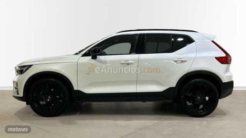 Volvo XC40 XC40 Black Edition Plus, B3 Mild hybrid, Gasolina de 2025 con 3 Km por 37.900 EUR. en Valencia