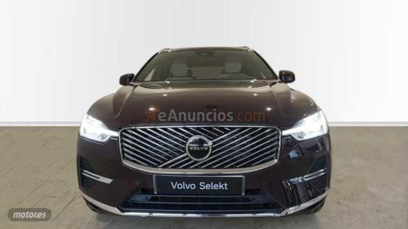 Volvo XC 60 Plus, B5 AWD Mild hybrid, Gasolina, Bright de 2025 con 9.000 Km por 49.500 EUR. en Cadiz