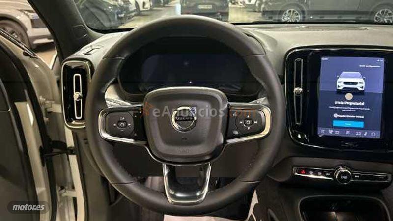 Volvo XC40 XC40 BLACK EDITION ULTRA B3 (G) de 2026 con 6 Km por 43.900 EUR. en Asturias
