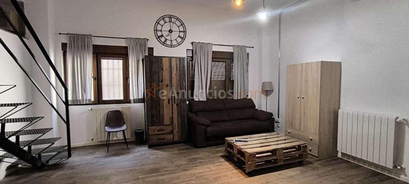 LOFT INDUSTRIAL RECIÉN REFORMADO EN EL CORAZÓN DEL REALEJO, JUNTO A LA ALHAMBRA