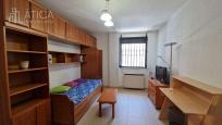 Estudio junto a Avda. Villamayor, Salamanca.