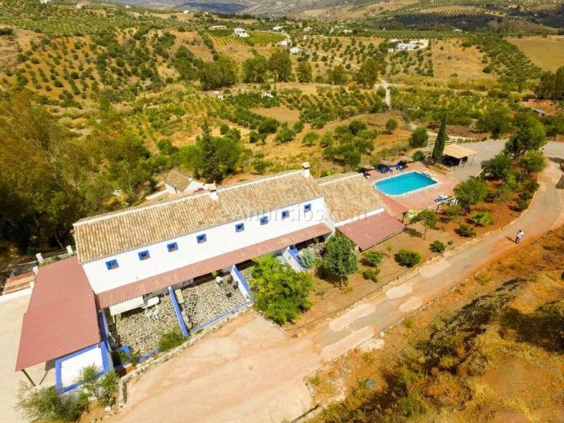 Hotel Rural en Guaro en venta