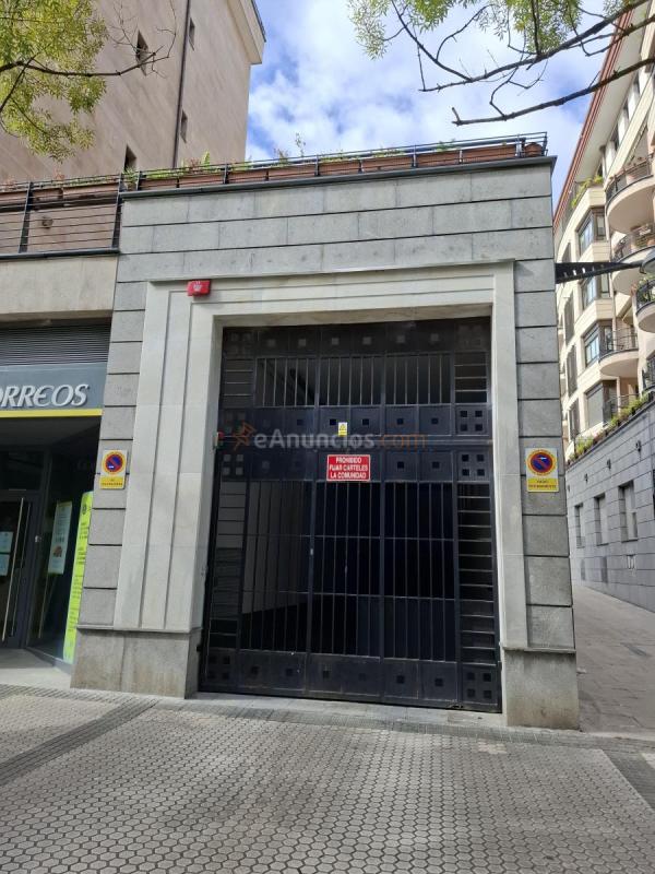 OPORTUNIDAD EN EL ANTIGUO Amplia Plaza de Garaje