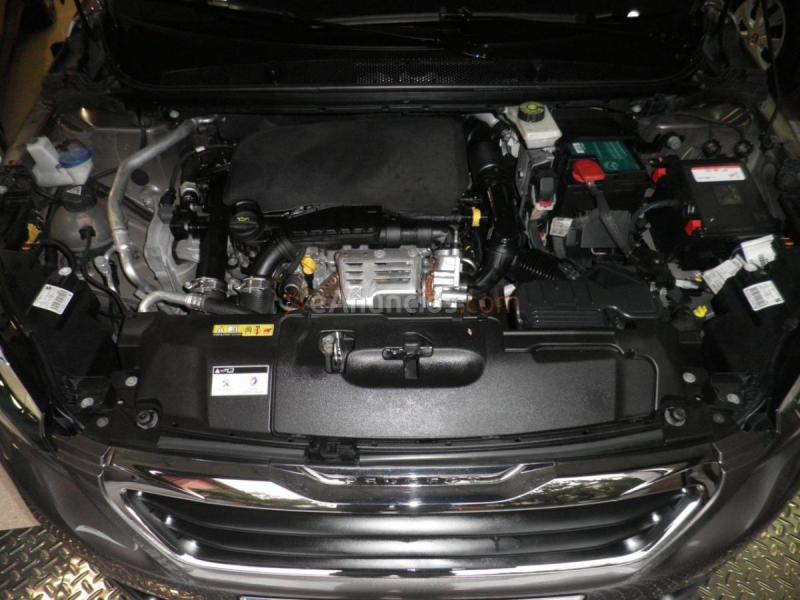 Peugeot 308 5p Allure 1.2 PureTech 110 S&S