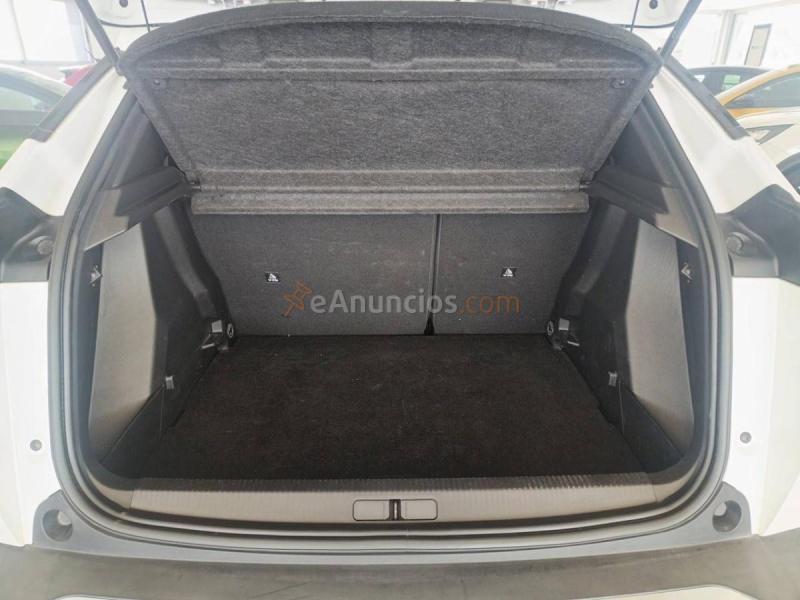 Peugeot 2008   Puretech 130 S&S 6 Vel. MAN Allure Pack