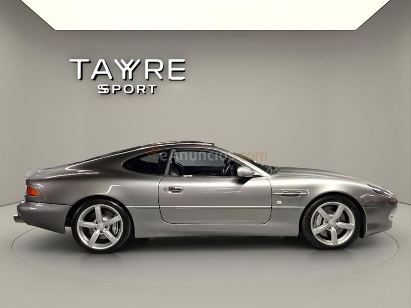 Aston martin DB7 GT Coupe 