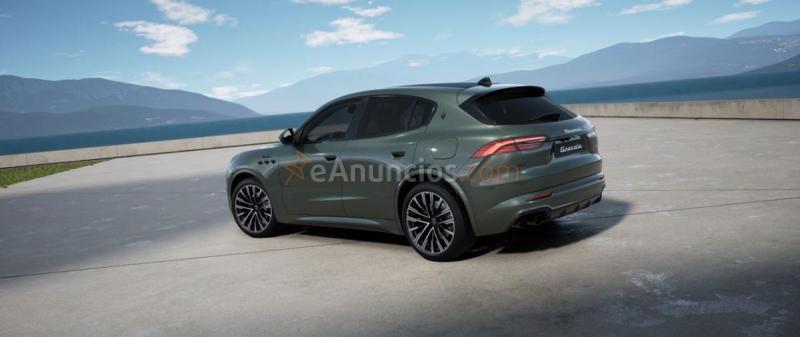 Maserati Grecale Modena L4 MHEV 330CV AWD 