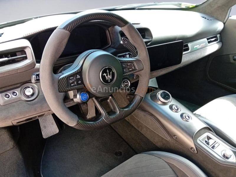 Maserati MC20 V6 630CV Gasolina RWD 