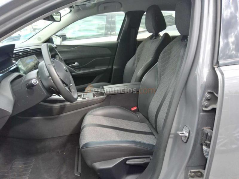 Peugeot 408 Hybrid 136 Allure e-DCS6 