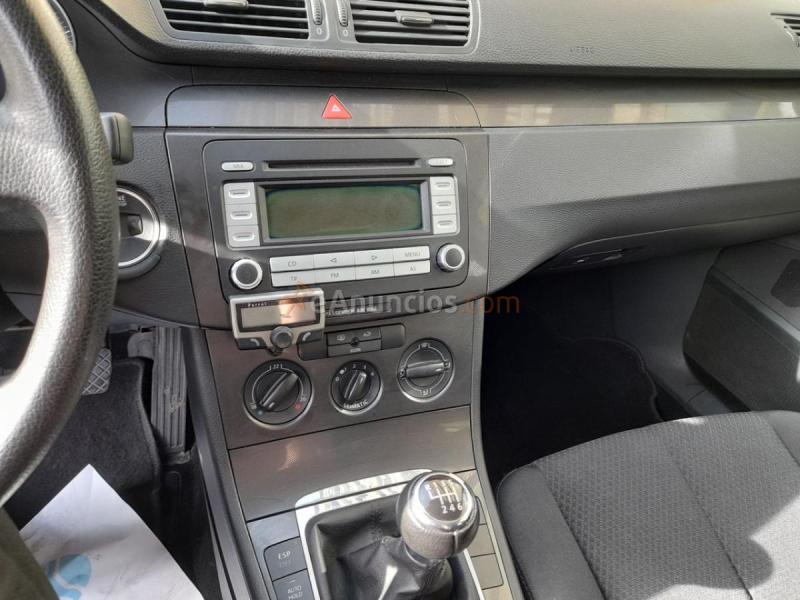 Volkswagen Passat Advance 2.0 TDI 140 CV