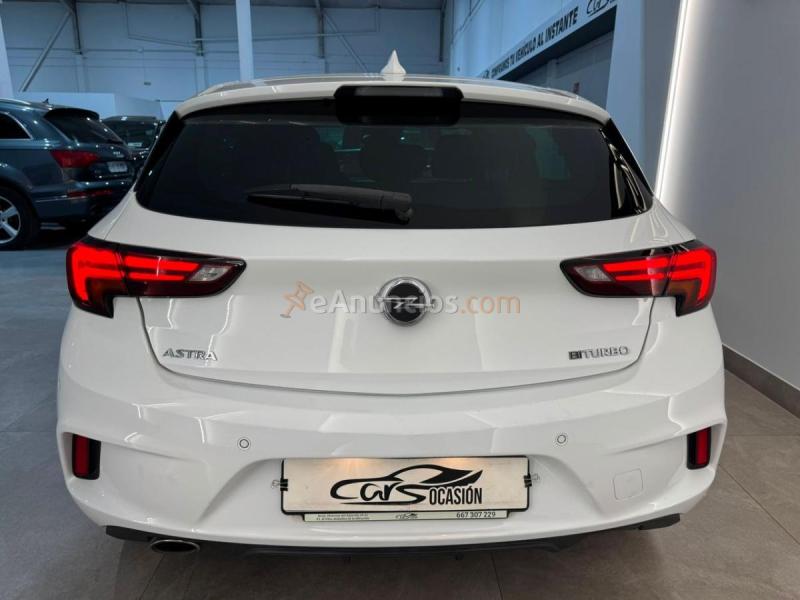 Opel Astra Excellence