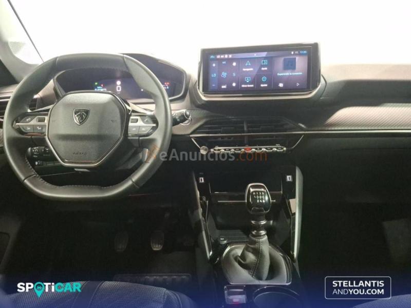 Peugeot 208   Puretech 100 Allure