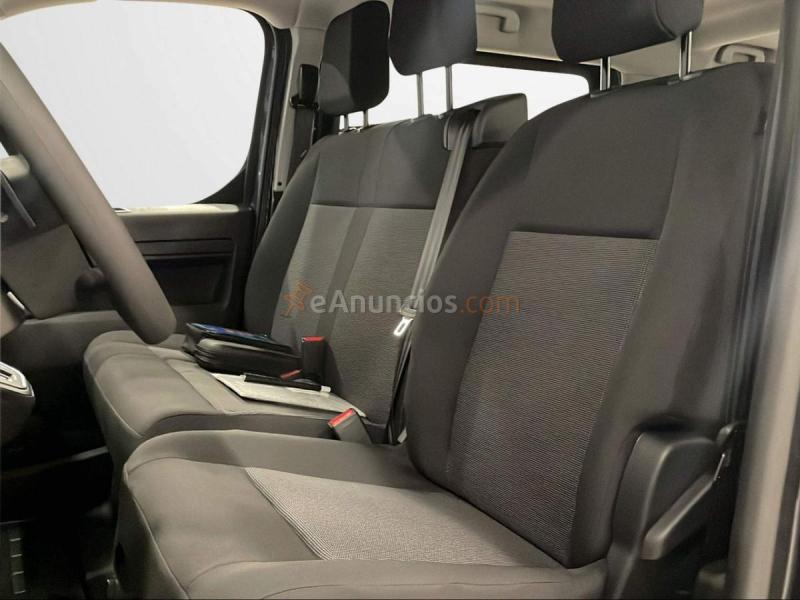 Opel Vivaro Combi XL 180 CV 2.2 TD AT8 