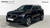 Volvo XC40 2.0 B3 MHEV CORE DCT 163 CV de 2026 con 17.302 Km por 33.900 EUR. en A Coruna