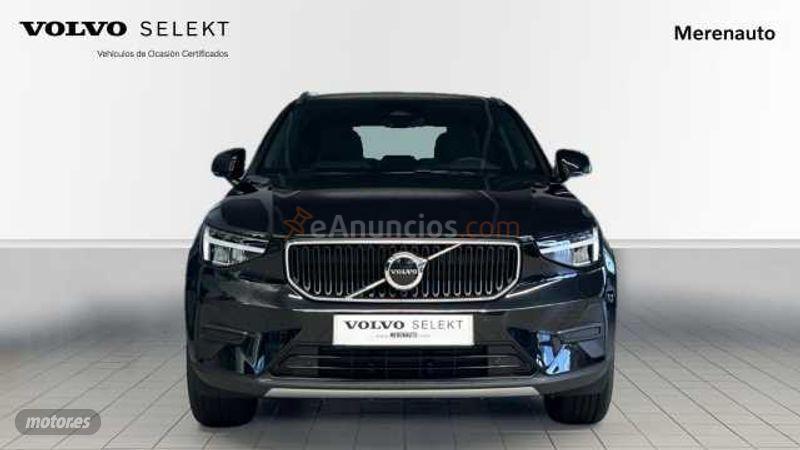 Volvo XC40 2.0 B3 MHEV CORE DCT 163 CV de 2026 con 17.302 Km por 33.900 EUR. en A Coruna
