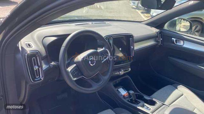 Volvo XC40 XC40 CORE B3 (G) MILD HYBRID de 2026 con 10 Km por 38.500 EUR. en Navarra