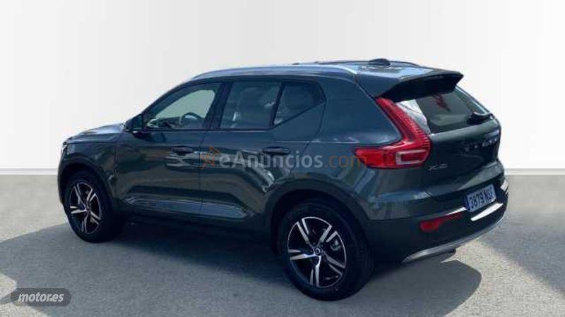 Volvo XC40 XC40 CORE B3 (G) MILD HYBRID de 2026 con 10 Km por 38.500 EUR. en Navarra