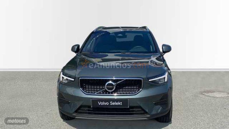 Volvo XC40 XC40 CORE B3 (G) MILD HYBRID de 2026 con 10 Km por 38.500 EUR. en Navarra
