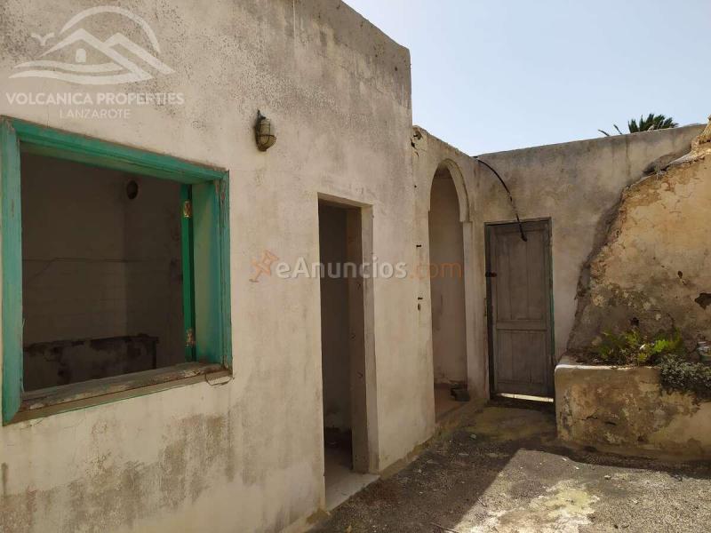 (Ref.640218) Casa adosada tradicional para reformar en Yé con unas vistas preciosas