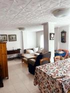Piso amplio de 5 habitaciones en Cruz del Humilladero, Málaga