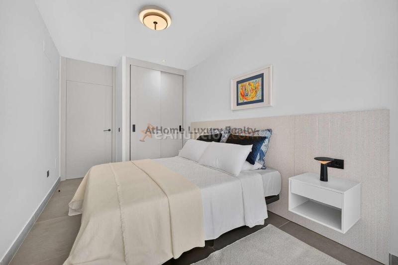 Exclusiva  590.000 €  sotavento suites  la tejita  3 dormitorios  2 baños  115 m de terraza privada  vistas al mar