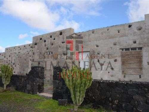 Casa estilo rústico en venta Tahiche
